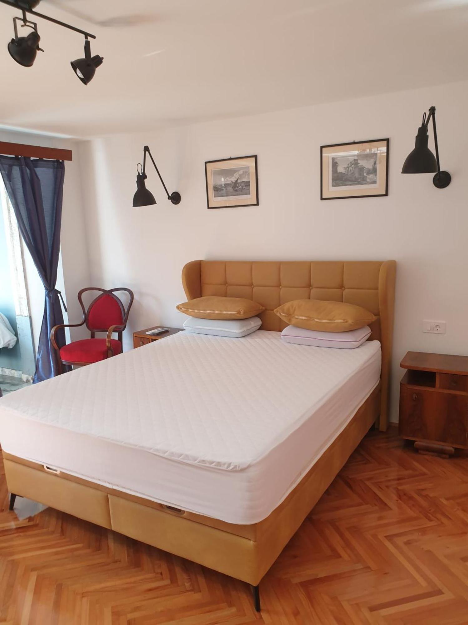Pem 2 Apartment พูลา ภายนอก รูปภาพ